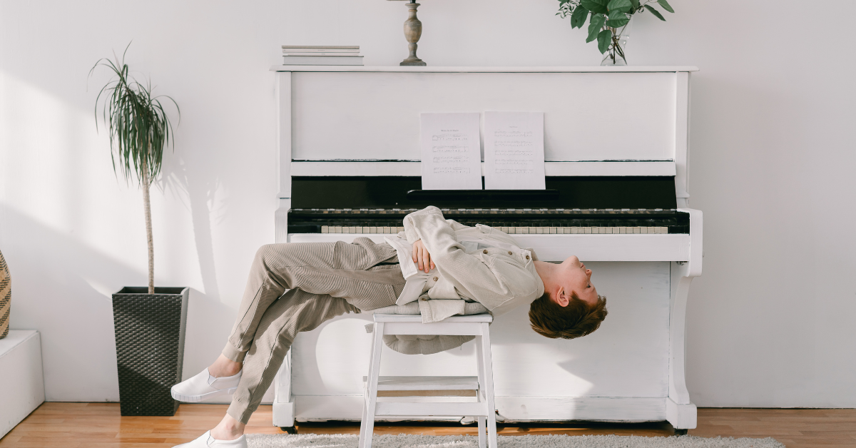 Quel tabouret pour piano choisir ? Les 5 critères essentiels à connaître