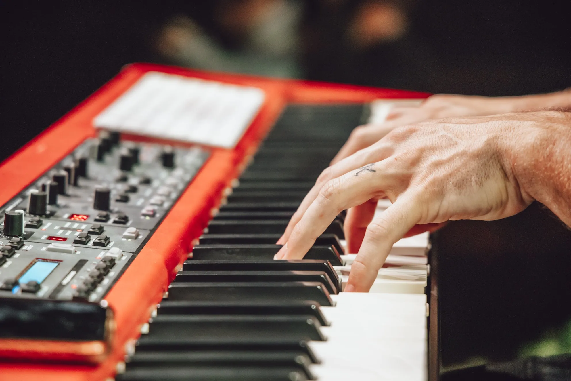 boutons de piano numérique, défectueux, test, essaie de piano, achat de piano entre particulier, achat de piano